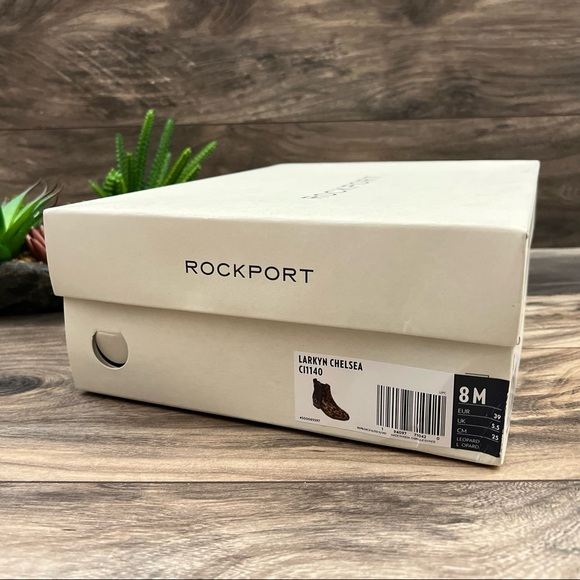NIB Rockport Larkyn Chelsea Leopard Haircalf Comfort Ankle Boots Bootie - Picture 10 of 12